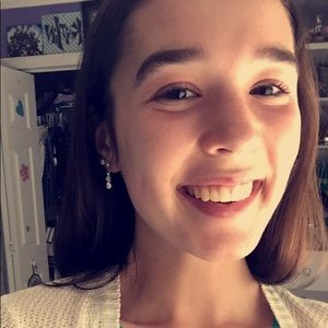 Meet your Posher, Kaitlin